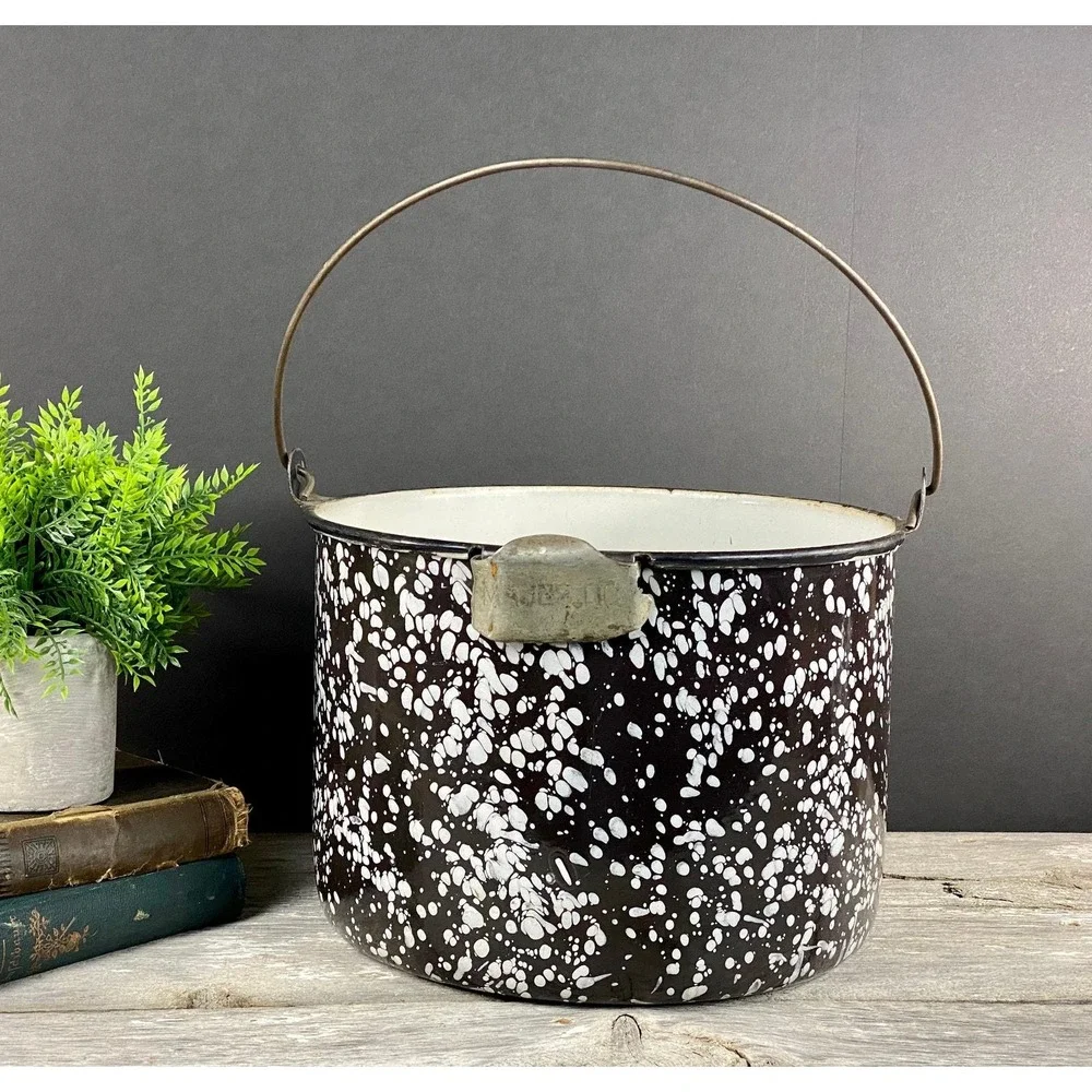 Majestic Graniteware Kettle Stock Pot Black White Spackle NO Lid Bail Handle HTF